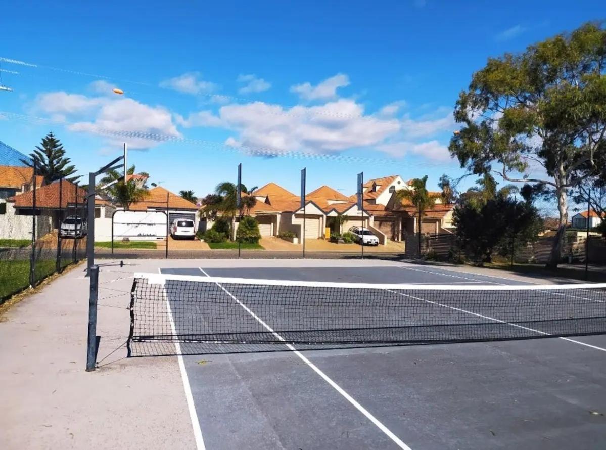 Captains Cove Resort - Waterfront Apartments Paynesville Exterior foto